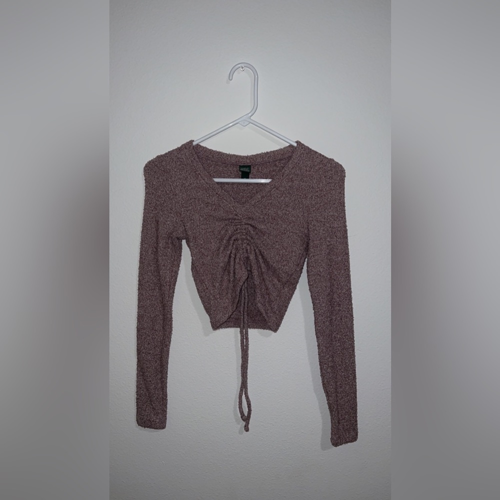 Soft sweater crop